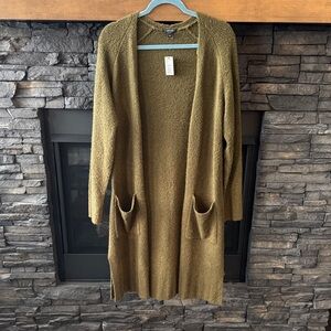 RW&CO. Khaki Women's Cardigan Sweater‎